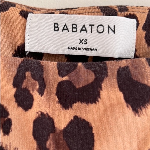 Aritzia Babaton Leopard XS thong onesie - Picture 4 of 6